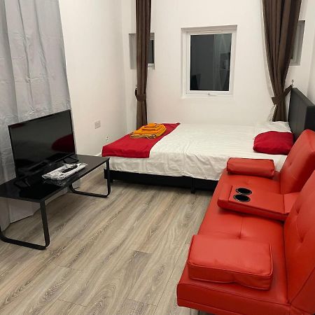 Stunning Twickenham Rugby Studio Flat Teddington Extérieur photo