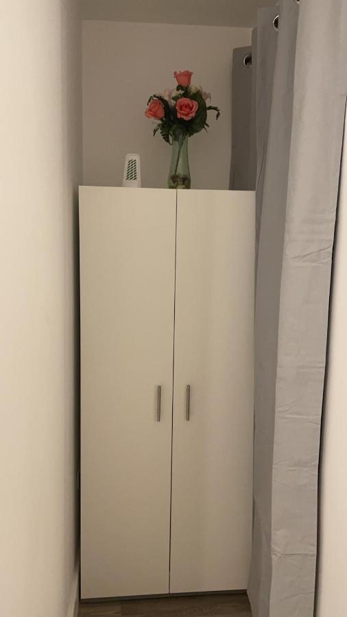 Stunning Twickenham Rugby Studio Flat Teddington Extérieur photo